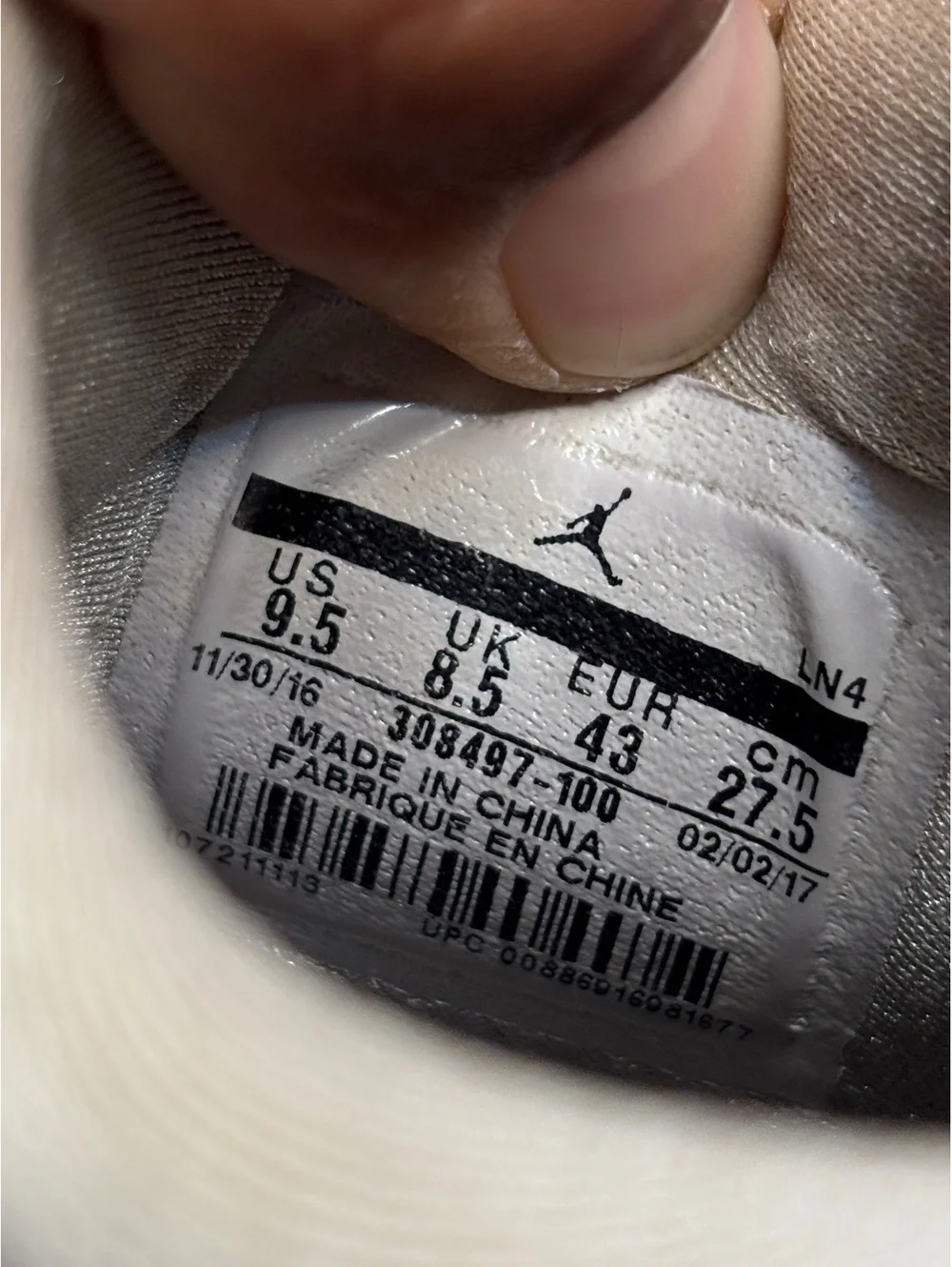 Air Jordan 4 pure money